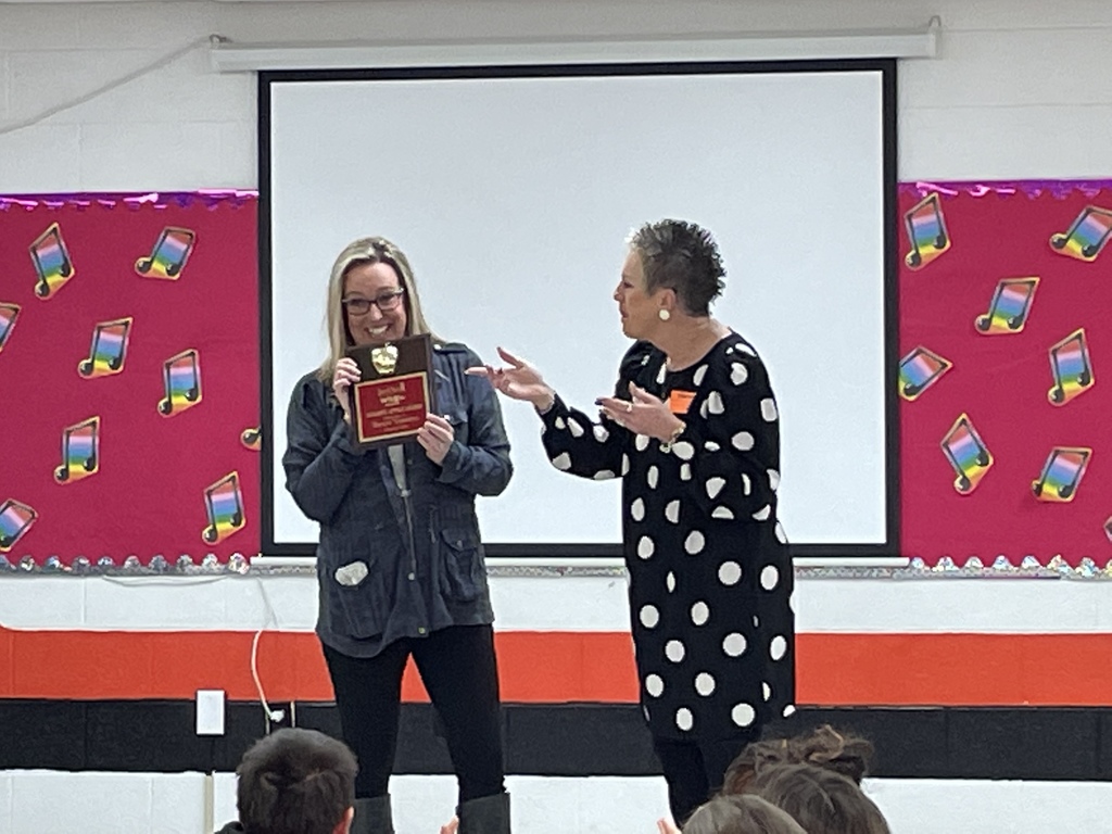 Mrs. Tracy Varner celebrates winning the Jan Dils Golden Apple Award!
