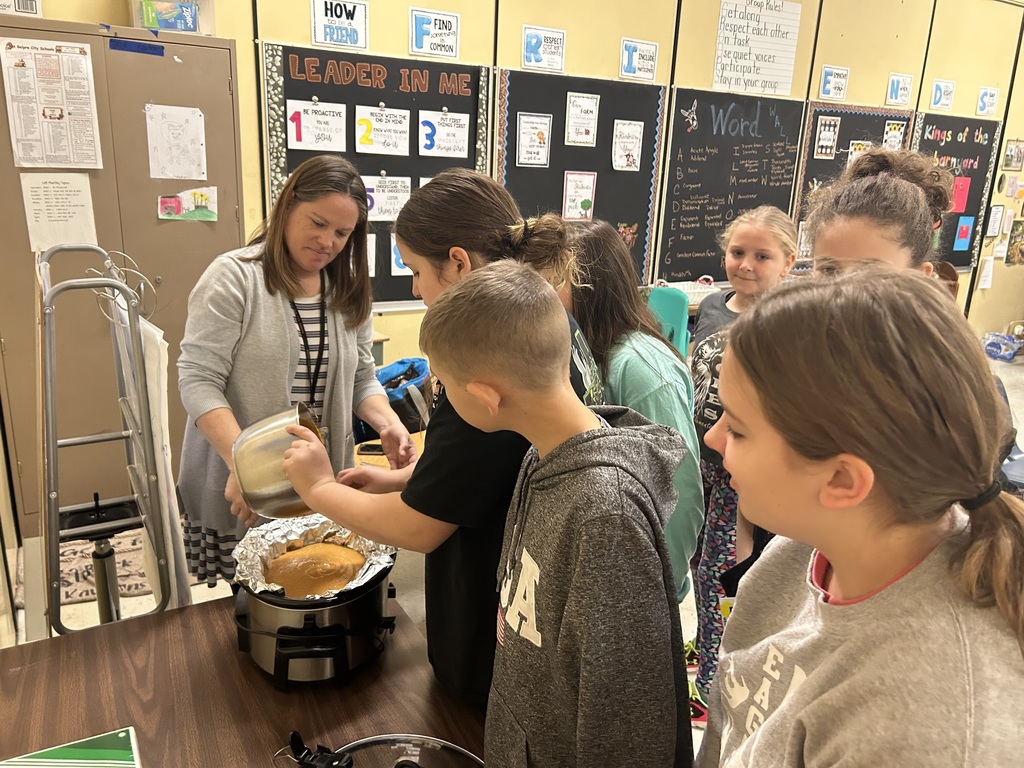 Fifth grade students put the Portrait competencies to work creating a delicious Thanksgiving meal!